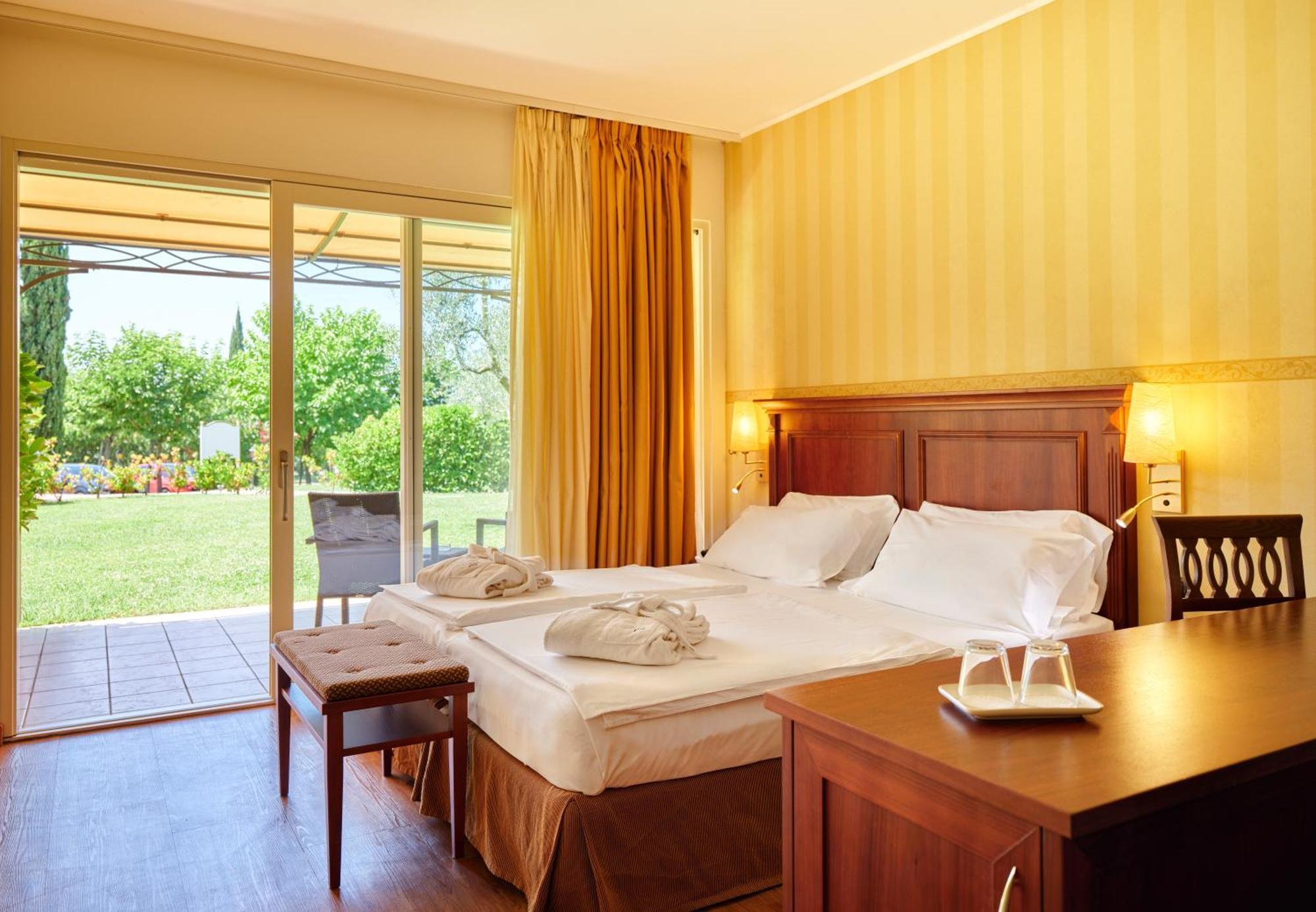 Hotel Boffenigo - The Golden Hour Costermano Exteriér fotografie